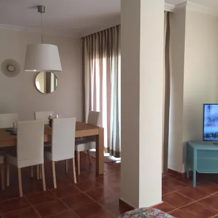 Precioso ático con piscina Apartamento